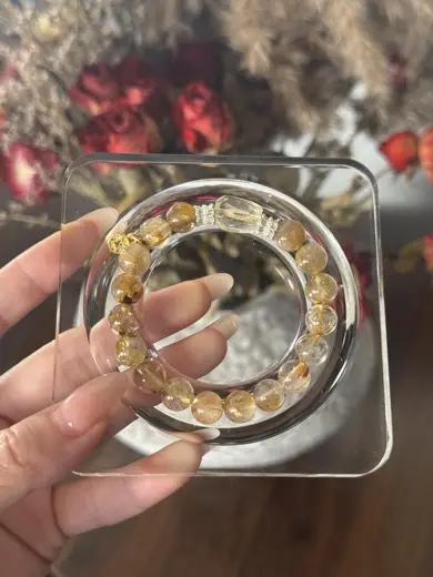 金丝藏福
