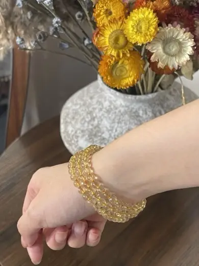 金发三圈