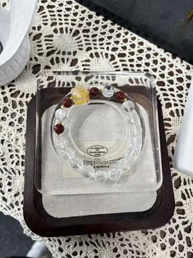 黄胶花白水